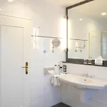 Trip Stadthotel Hotel 3*