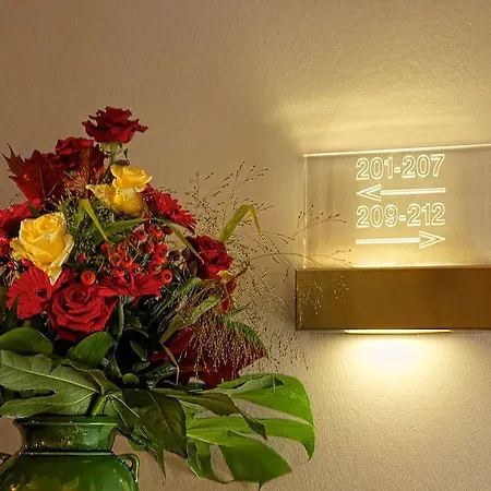 מלון Trip Stadthotel 3*