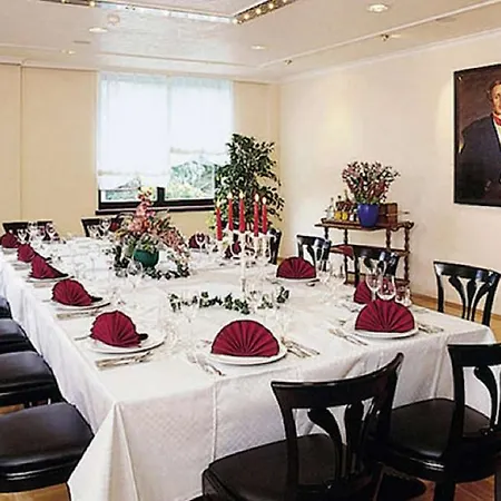 Trip Stadthotel 3* Cobourg