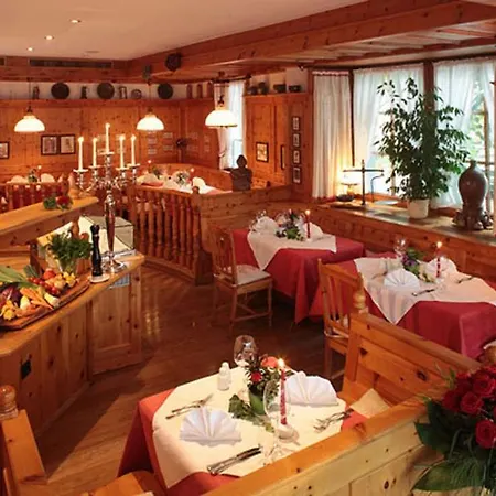 Trip Stadthotel מלון קובורג