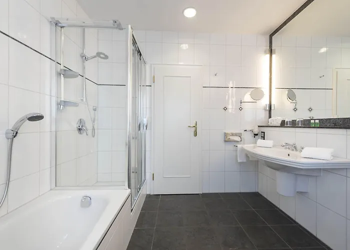 Trip Stadthotel 3*